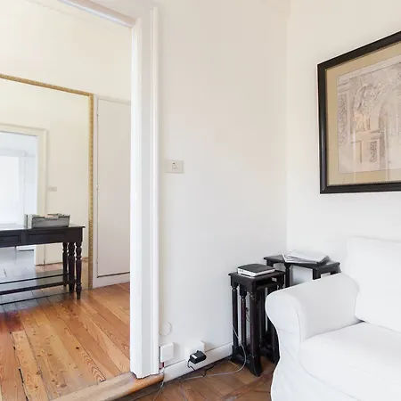 Easyhomes - San Babila Monforte Milan
