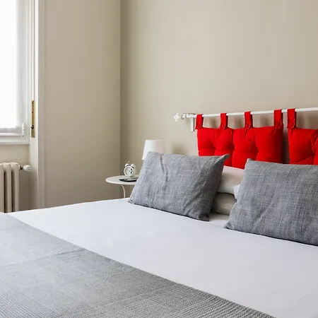 Daire Homeathotel - Reina