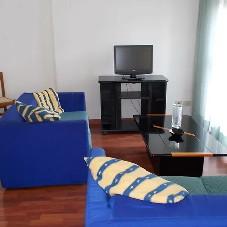 Pola 4* Milano