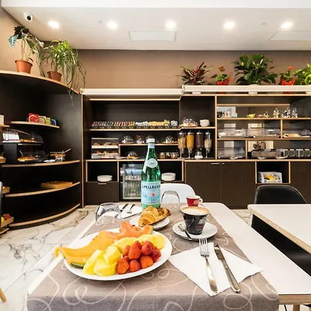 Castello 3* Milan