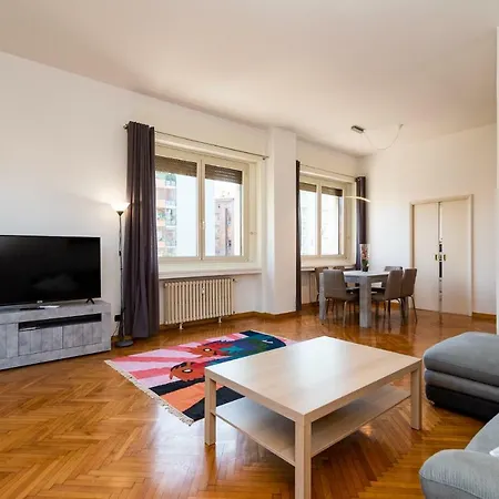 Apartment Vittoria 4