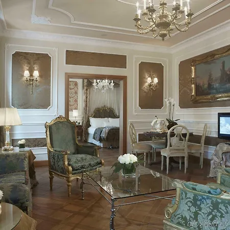 Baglioni Carlton - The Leading Of The World Milán