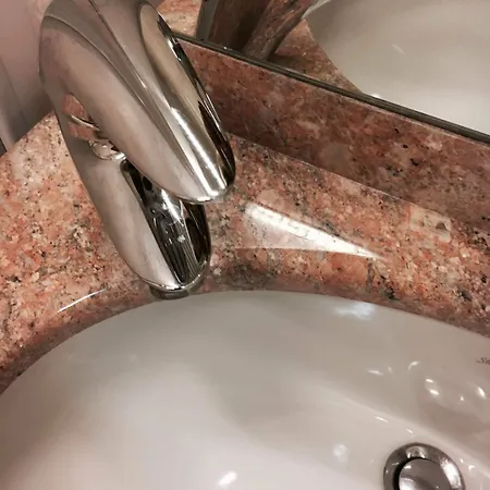 Astoria Sure Collection By Western Hotel