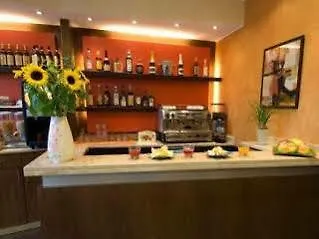 酒店 德利西亚酒店 2*