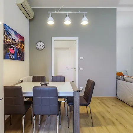 Primopiano - Sammartini Apartament