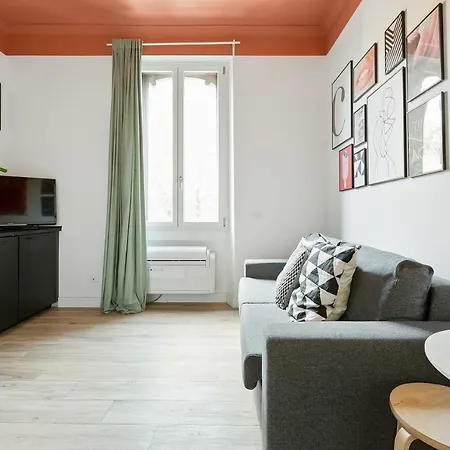 Modern And Cozy In Porta Romana Apartment *