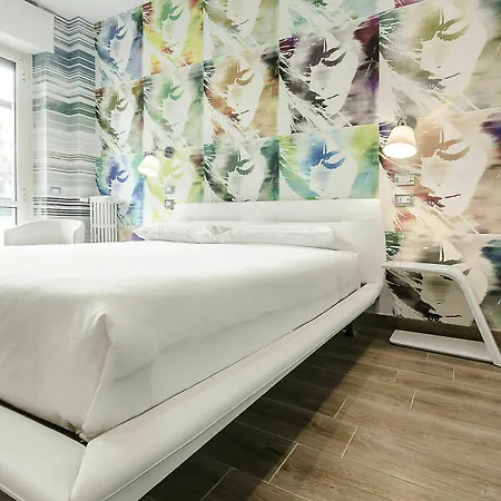 Eleganti Suite In Piazzale Lagosta Guest house 2*