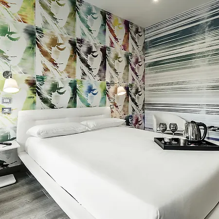 Eleganti Suite In Piazzale Lagosta Guest house 2*