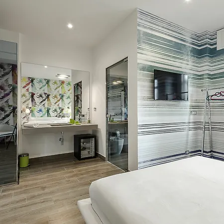 Eleganti Suite In Piazzale Lagosta Guest house 2*