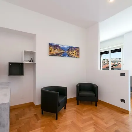 Vittoria 4 Apartment