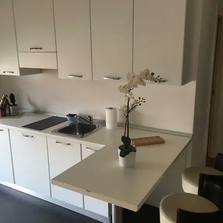 Rio M3 Sondrio E Stazione Appartement *