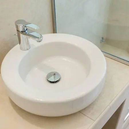 Apartment The -