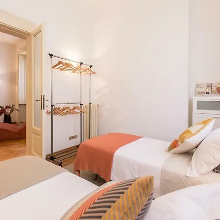 Design Ampio E Luminoso Гостевой дом *