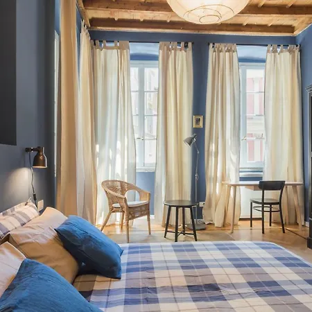 Cosy 2 Minutes From Duomo *