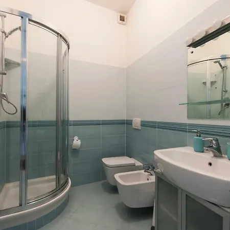 Apartment Luxurious 4bdr Penthouse Near Duomo Cathedral *