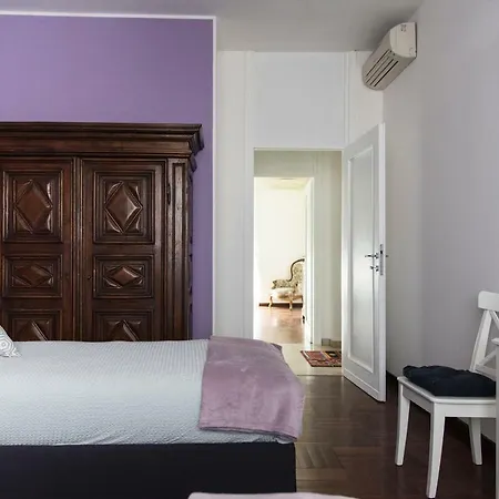 Apartament Luxurious 4bdr Penthouse Near Duomo Cathedral
