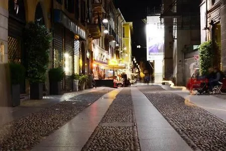 شقة Appartamento Milano ميلان