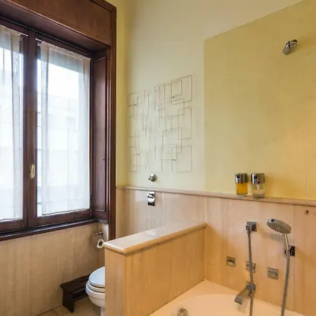 Hemeras Boutique Homes - Duomo Cathedral Design Flat Μιλάνο