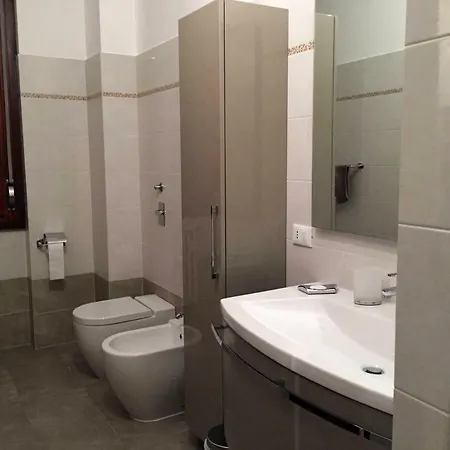 펜션 Up To Four 밀라노