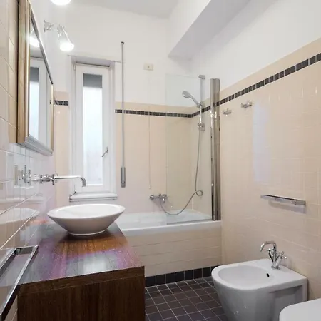 Hacca Collection - 3br Bocconi-navigli Apartman *