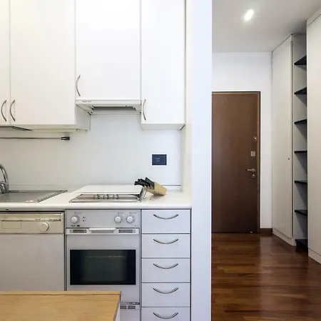 Hacca Collection - Bocconi, Navigli 1br מילאנו
