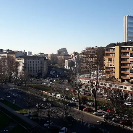 Light Charme Mediolan