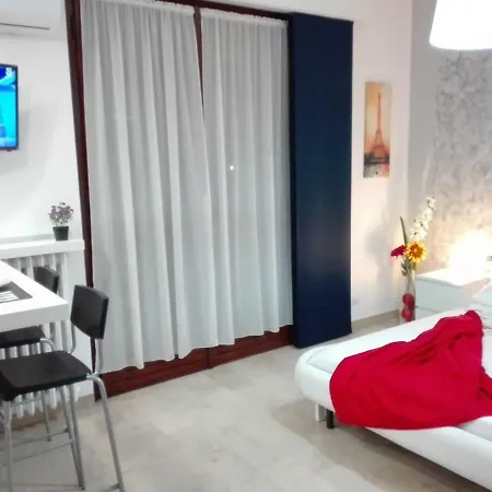 Mecenate Cozy Flat
