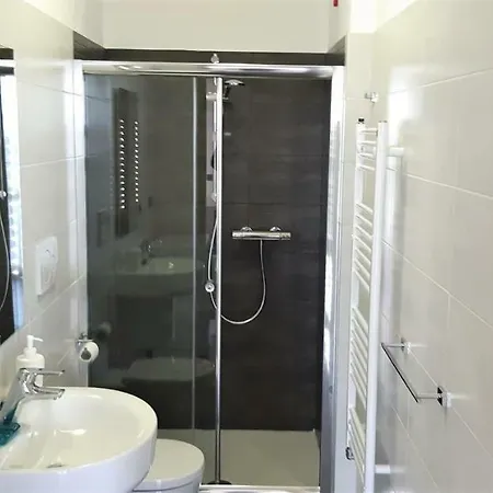 Rent Apartment *