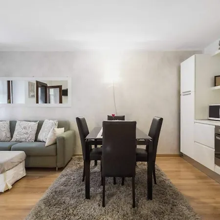 Easylife - - Vigevano 13 P1 - Porta Genova Daire Milano