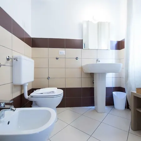 בית הארחה Tiffany מילאנו