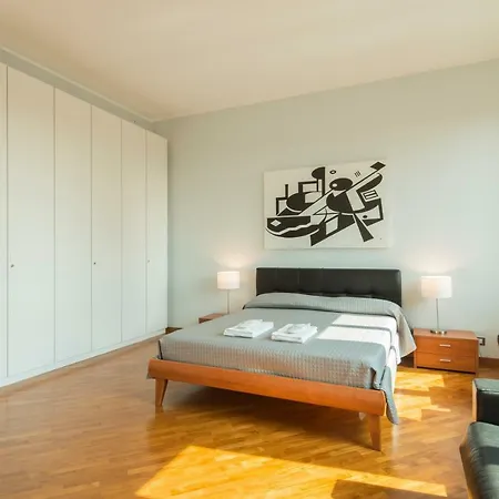 Bnbutler - Duomo - Galleria Unione * Milán