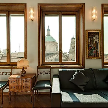 Bnbutler - Duomo - Galleria Unione Apartmán Milán