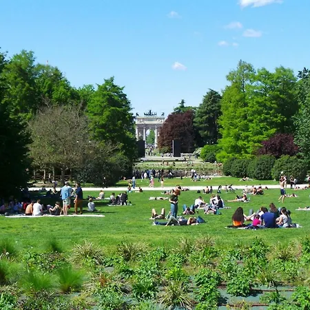 Duomo Shopping Apartment