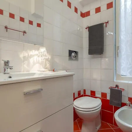 Enjoy Navigli - Milão