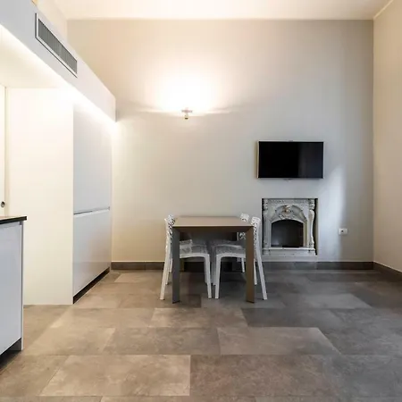 Pastrengo Flat Milan