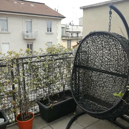 Likehome - Via Coni Zugna Milano