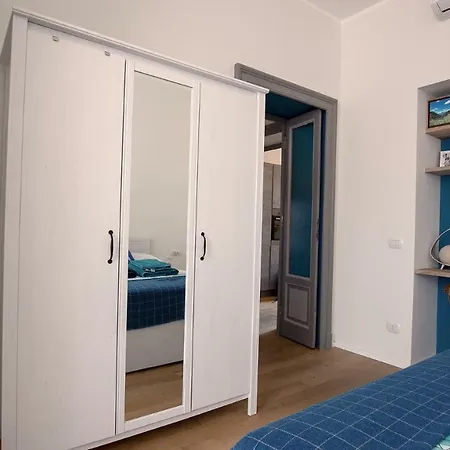 Casa Dela Апартаменты *