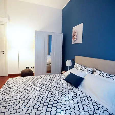 Quater -
