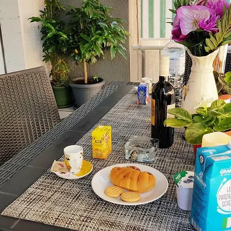 Giovanni Best House לינה וארוחת בוקר 3*