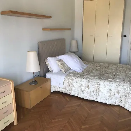 Leoni Charminghouse Apartamento