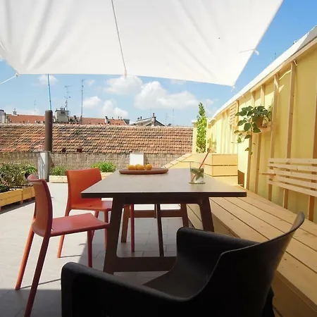 Roof Terrace Flat Lejlighed *