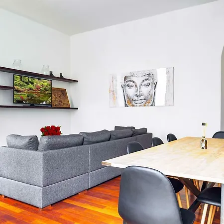 Luxury Brera 3bdr * Milan