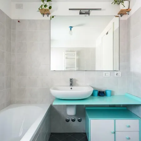 Bright And Spacious In Milan! Apartamento