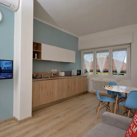 34 Via Giulio Carcano