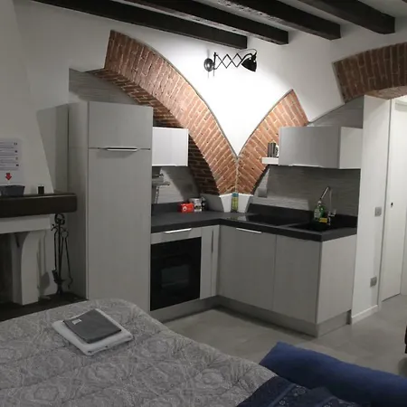 Via Casale - Sweet Apartment Milan