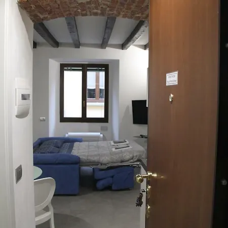 Via Casale - Sweet Apartment Milan