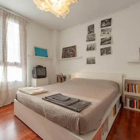 Nord - Con Ampio Terrazzo Lägenhet
