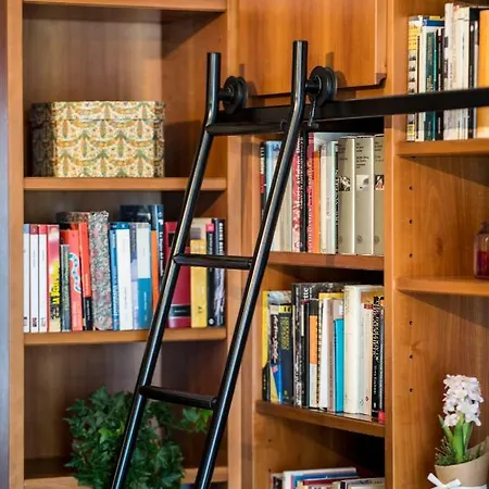 Apartment Airguest Crocetta Loft *