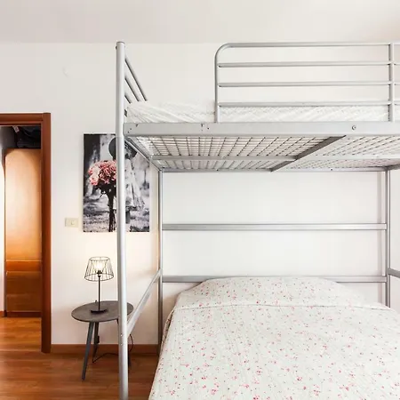 Apartment Ana *