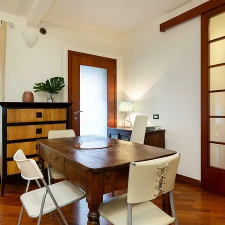 Lecasedimilano Premuda Suites Apartment